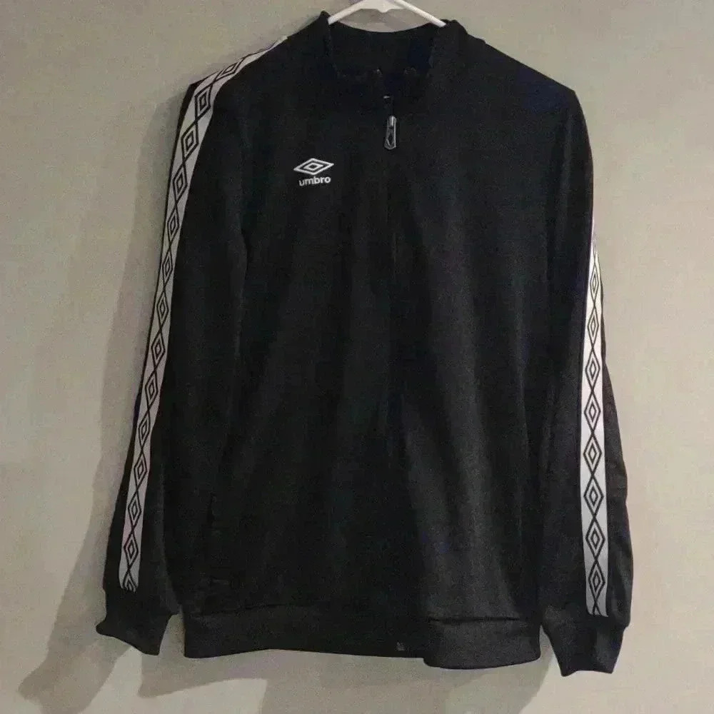 Umbro classic black diamond polyester full‎ zip track jacket women's Xlarge